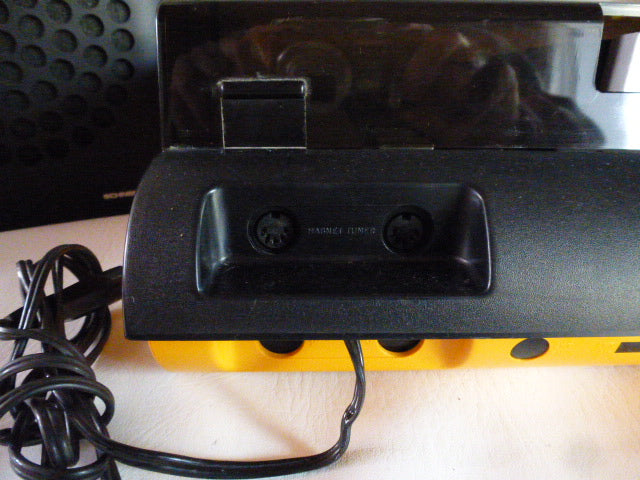 Electrophone de salon à changeur automatique Schneider