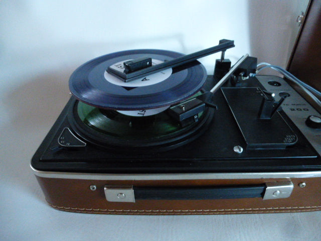 Electrophone à changeur automatique Teppaz TC MATIC 200