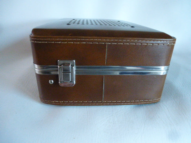 Electrophone à changeur automatique Teppaz TC MATIC 200