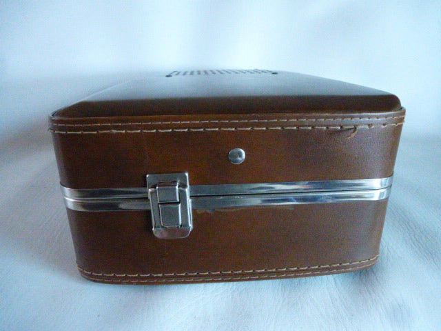 Electrophone à changeur automatique Teppaz TC MATIC 200