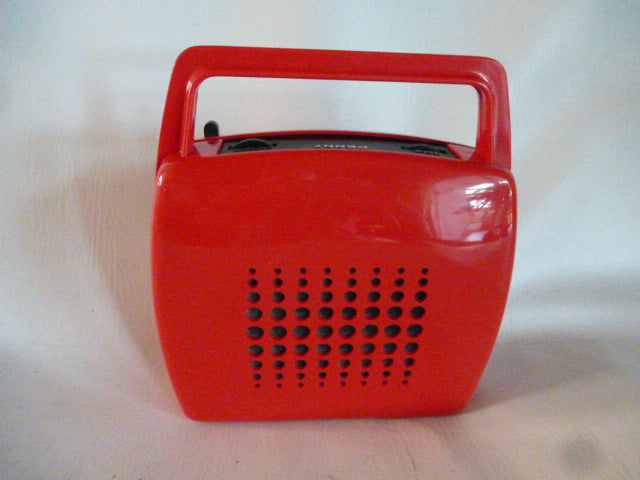 Penny record player, red mains batteries 