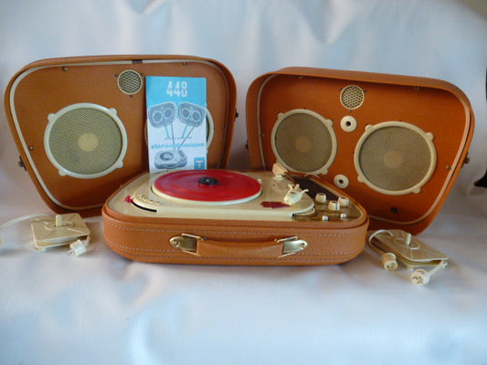 „Vintage“ Röhren-Stereo-Elektrophon 448 Teppaz