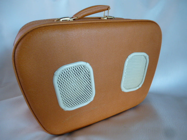 „Vintage“ Röhren-Stereo-Elektrophon 448 Teppaz