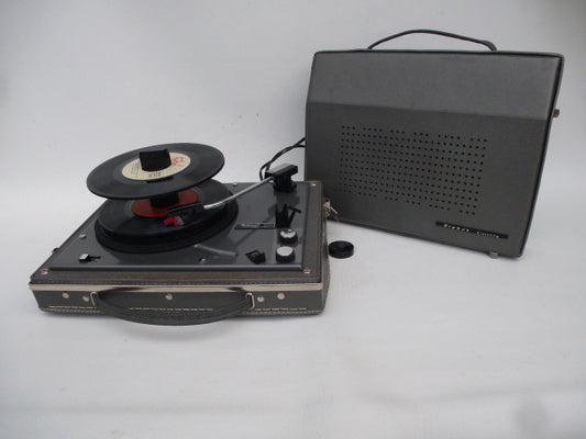 Electrophone à changeur automatique Brandt Clarville