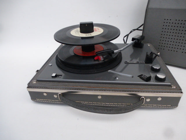 Electrophone à changeur automatique Brandt Clarville