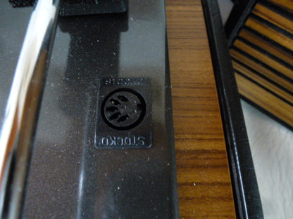 Electrophone à changeur automatique La Voix de son Maitre