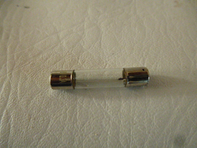 Ampoule témoin type navette 8v