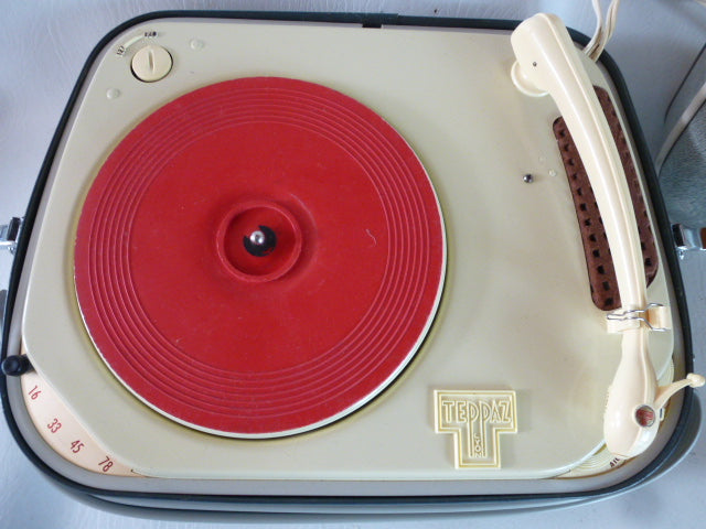 Teppaz Oscar vintage tube record player