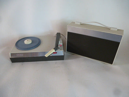 Philips AG4100 Battery-Powered Record Player