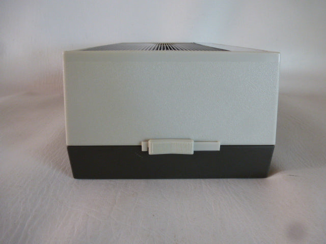 Philips AG4100 Battery-Powered Record Player