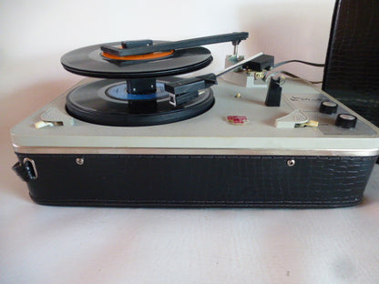 Teppaz BB-MATIC automatic changer record player