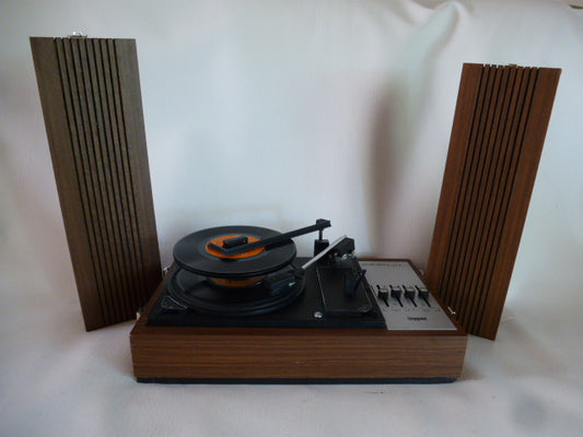 Teppaz STC117 Stereo Record Player with Auto Changer
