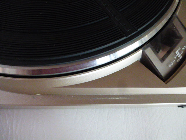 Platine tourne disque Hi-Fi Marantz model 6170