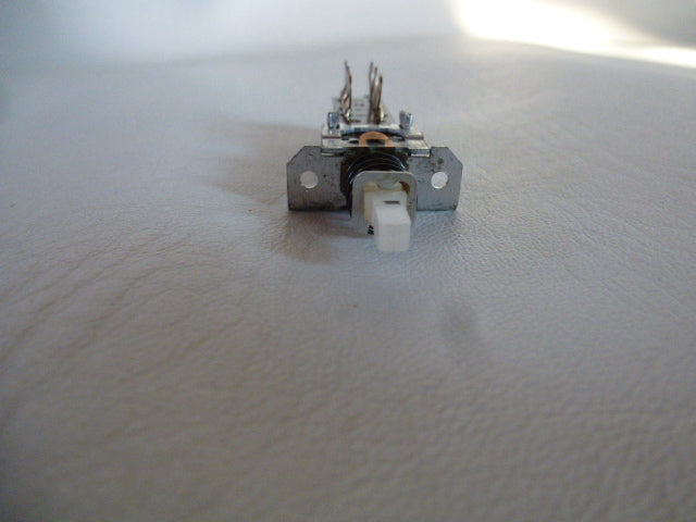 Interrupteur bi-polaire vintage