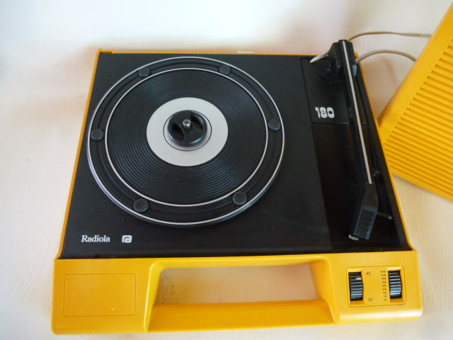 Electrophone Radiola 22AF180 Jaune