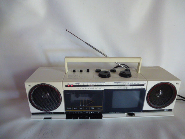 Radio cassette télé Yoko TV-816B