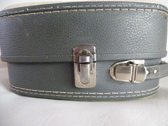 Teppaz Oscar 65 “Vintage” tube electrophone “LUXE” version