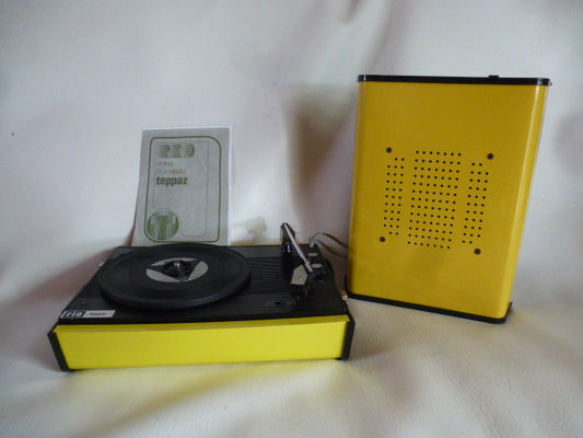Vintage Teppaz Rio model record player