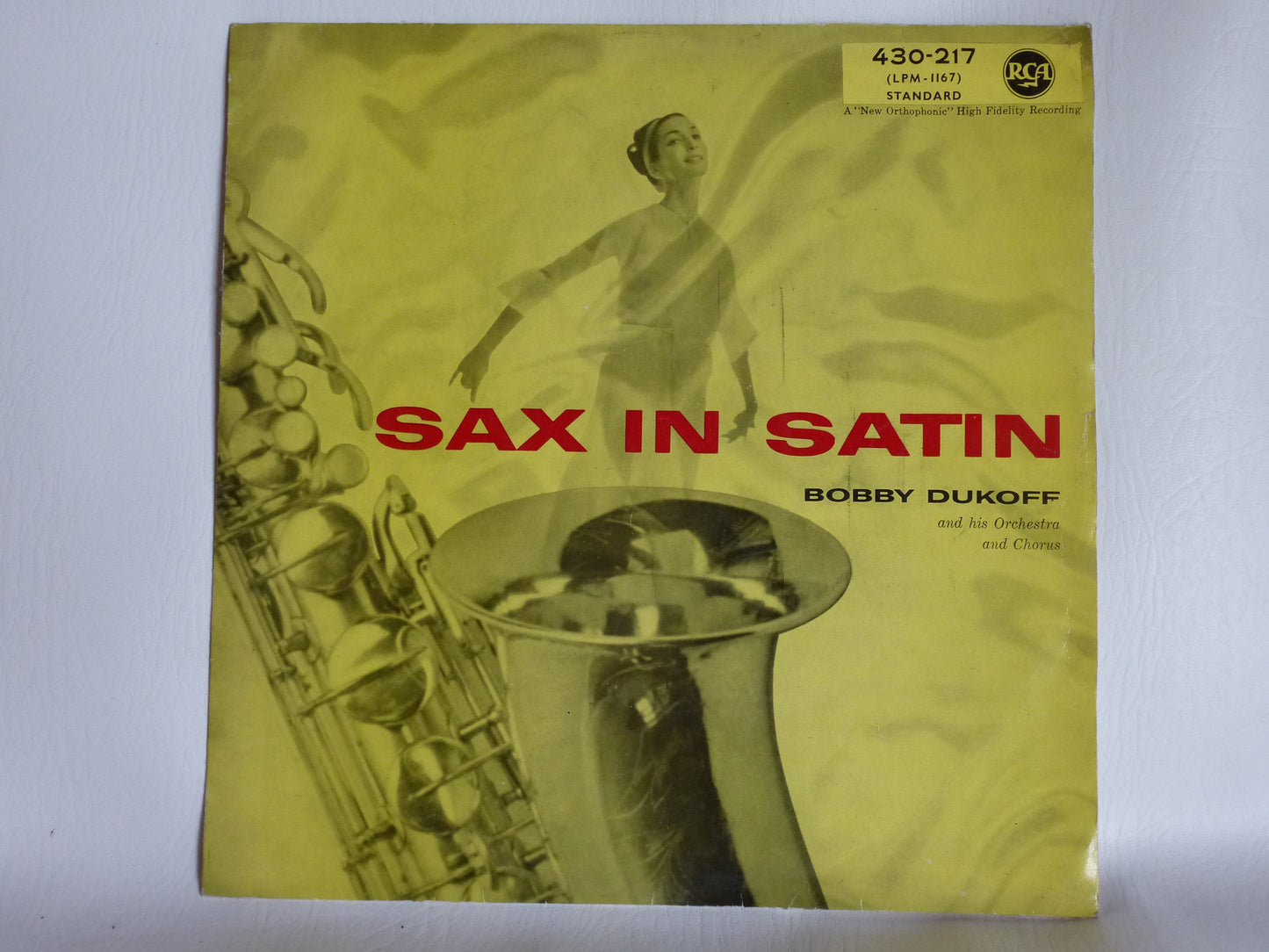 Bobby Dukoff 33 rpm record » Sax in Satin «